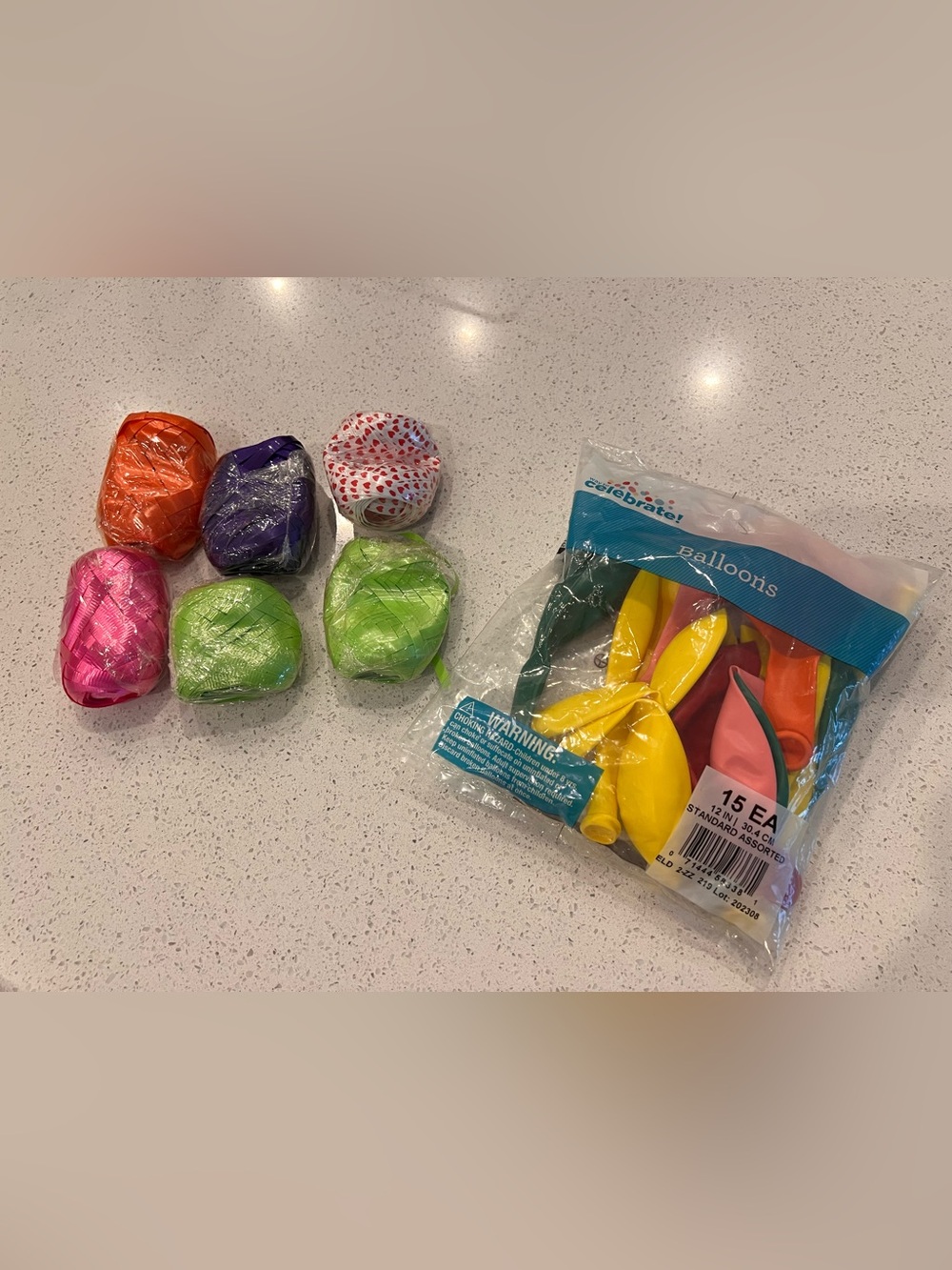 Party Gift Wrap Supply Bundle (6) Curling Ribbon + Assorted (15) 12" Balloons